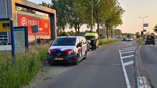 Ongeval op snelweg • bewoner jaagt inbreker weg. Ongeval op snelweg • bewoner jaagt inbreker weg.