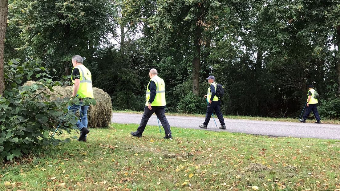 Elke vierkante meter van het gebied wordt op linie doorzocht.