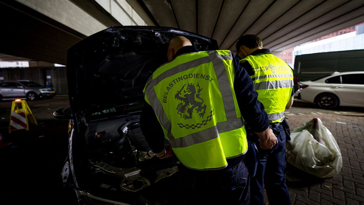 Bijna 2 miljoen euro belastingschuld bij grote controle in centrum Den Haag