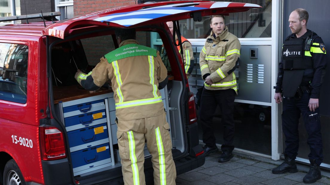 Brandweer bij woning Rijswijkseweg