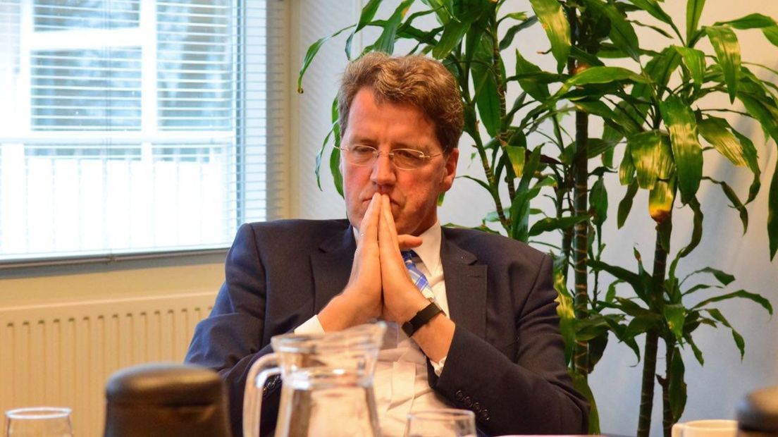 Burgemeester Eric van Oosterhout van Emmen