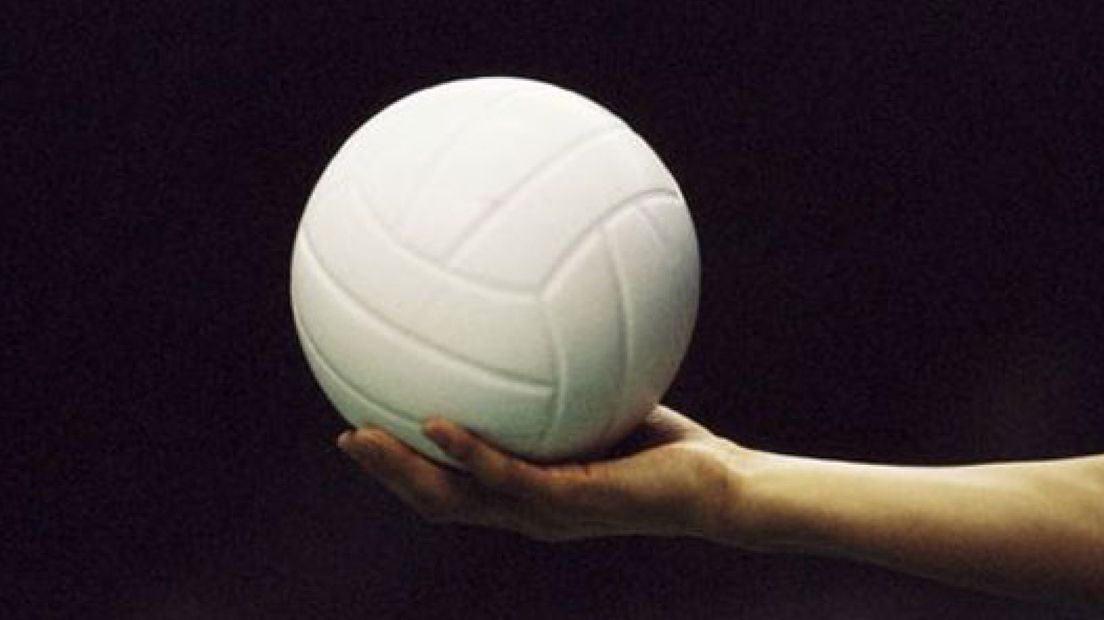 Volleyballers Dynamo uitgeschakeld