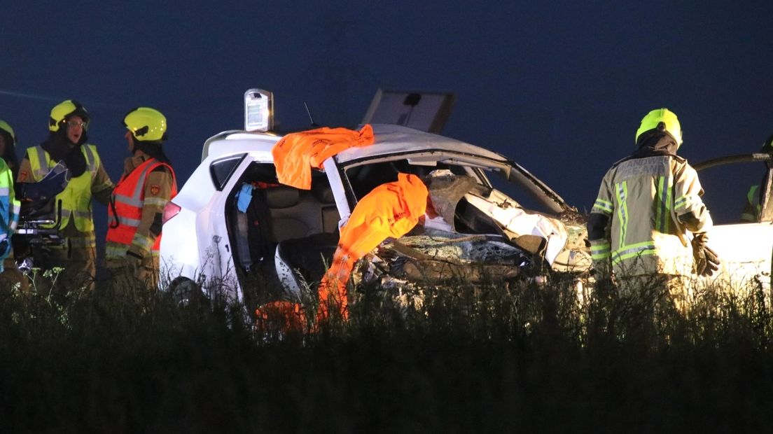 Automobilisten beboet na ongeluk met beknelling op A58