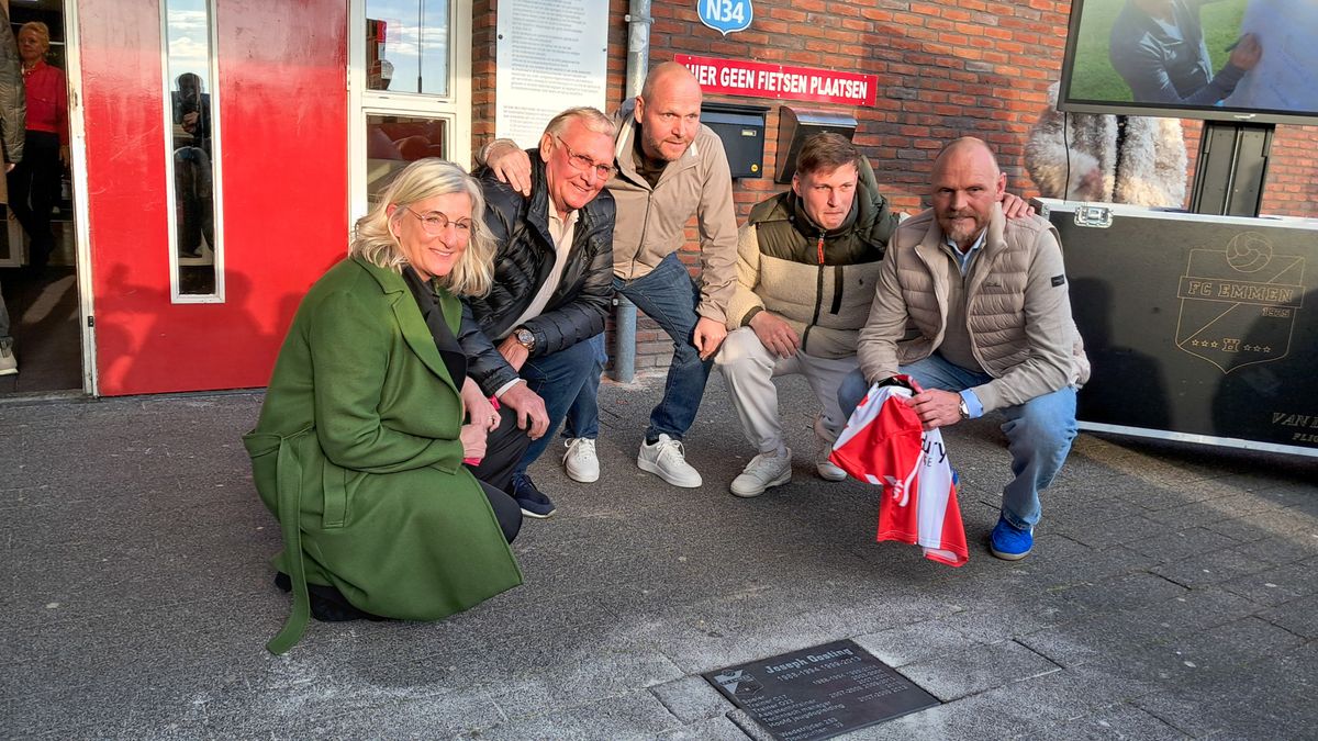 Joseph Oosting krijgt eigen eretegel voor stadion FC Emmen