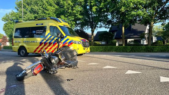 Motorrijder aangereden in Dedemsvaart. Motorrijder aangereden in Dedemsvaart.