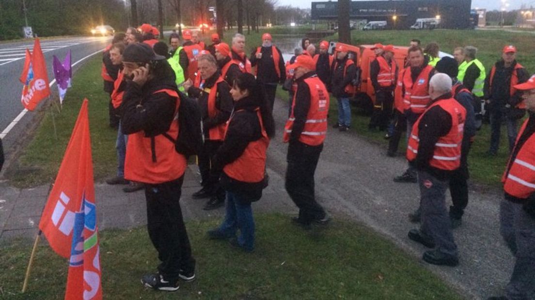 Vorige week gingen de medewerkers uit Beilen naar de landelijke actiedag in Veghel (Rechten: Andries Ophof/RTV Drenthe)