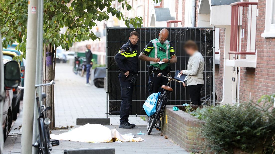 Politieonderzoek in de Van Ruysbroekstraat