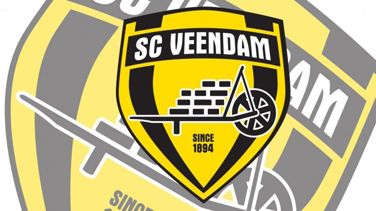 Verdediging SC Veendam schuttert tegen MVV