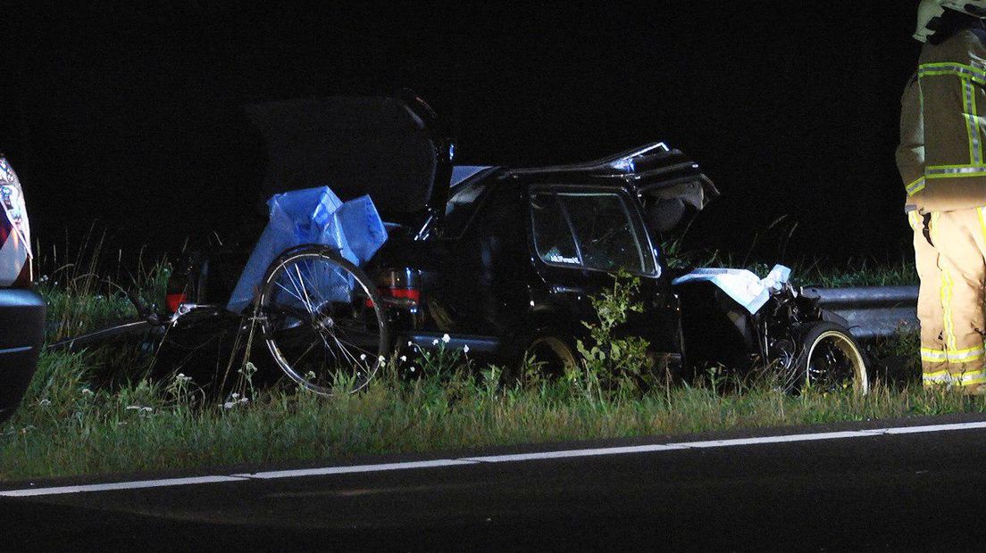 De inzittende van de auto raakte ernstig gewond (Rechten: Persbureau Meter)