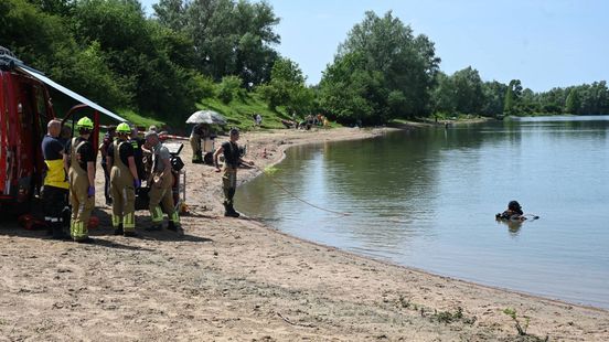Hulpteams ingezet bij zoekactie op het water, tot de vermiste opduikt