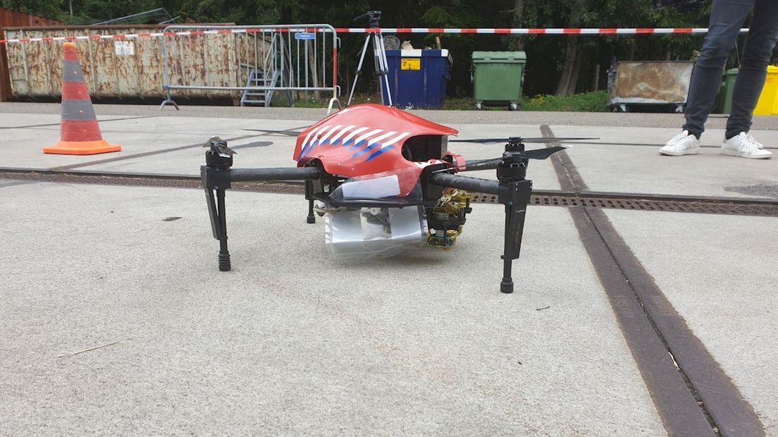 Brandweer Twente introduceert 'vliegende speurhond': de snuffeldrone