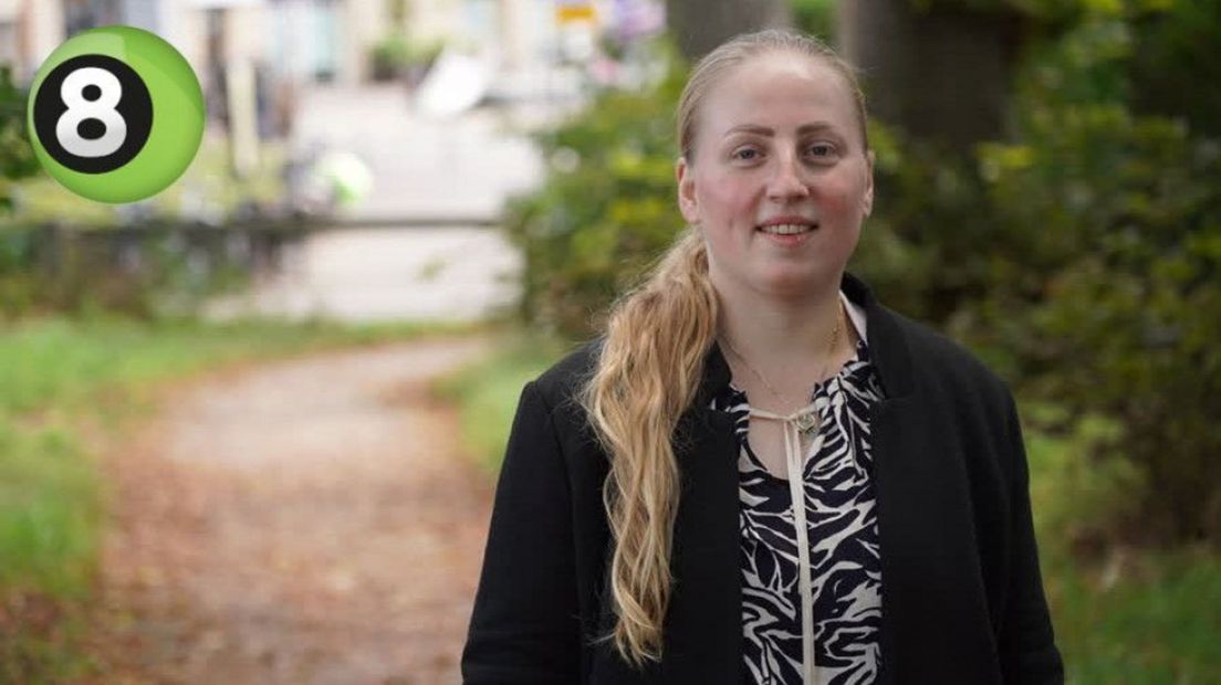 Rochelle (26) start crowdfunding voor behandeling lipoedeem
