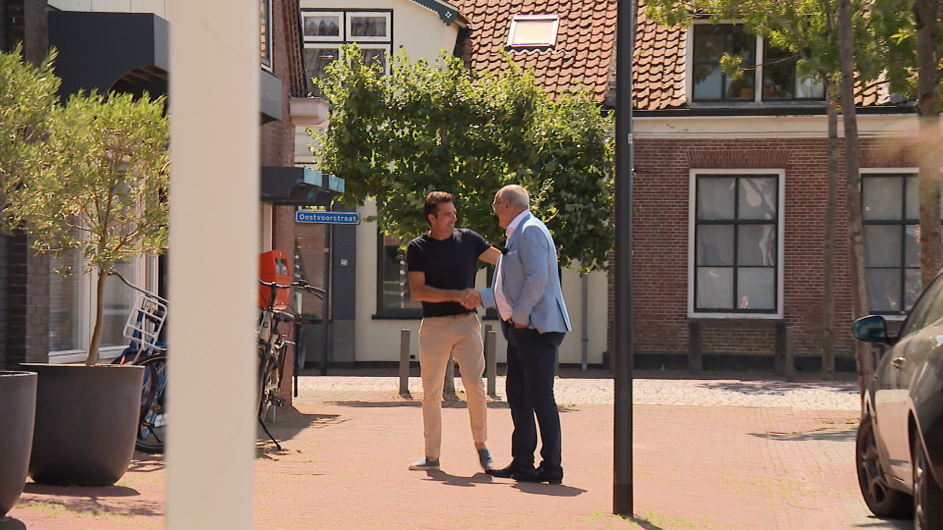 ‘Hé Henny!’: oud-burgemeester keert terug als wethouder