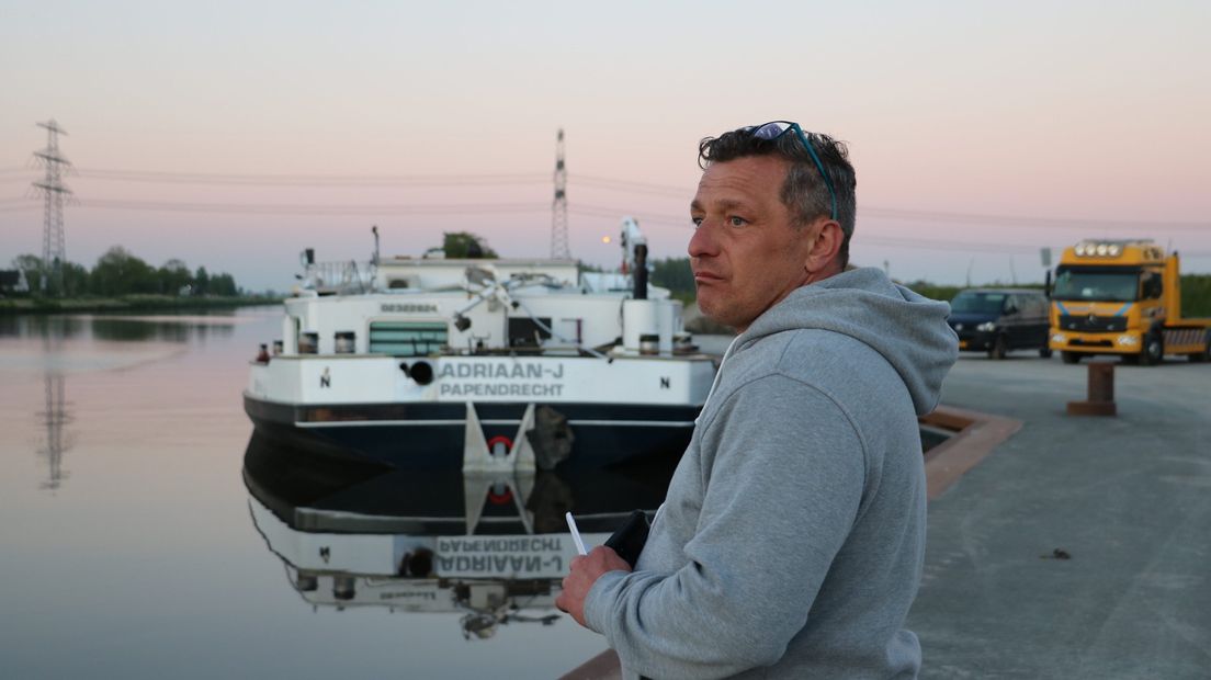 De Poolse schipper, die zelf niet aan het roer stond toen de brug werd geraakt