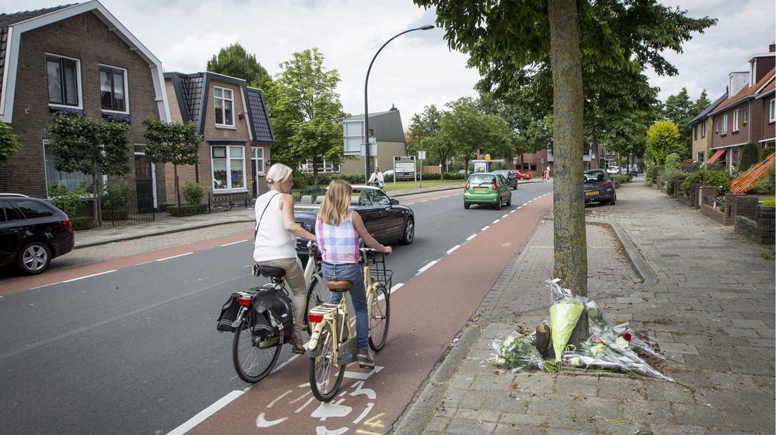 Plek van dodelijk ongeluk Deurningerstraat