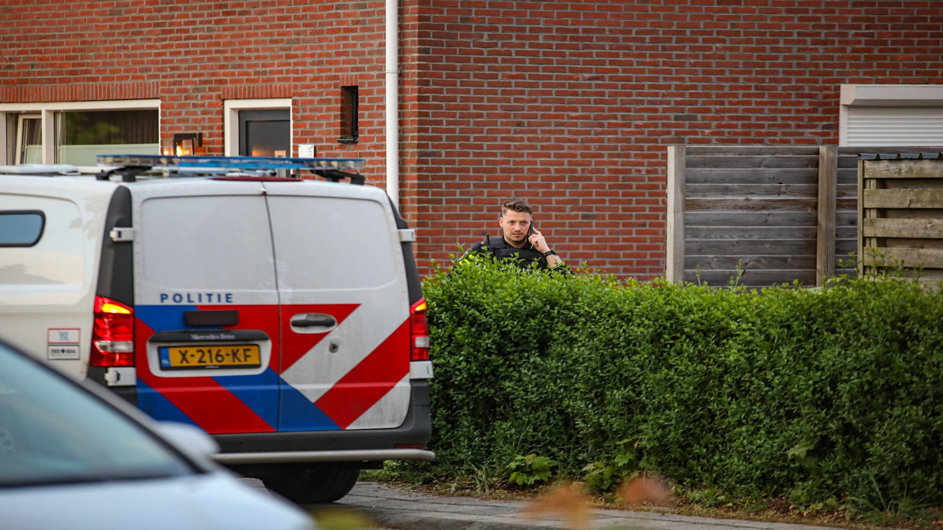 112-nieuws: Politie voert actie uit in Oude Pekela in kogelwerende vesten