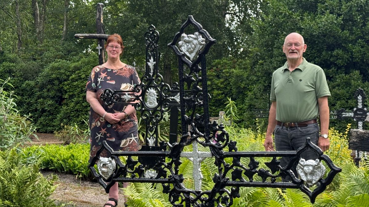 Hoogveenkerkhof in Barger-Compascuum is officieel monument: 'Plek die onze wortels zichtbaar maakt'