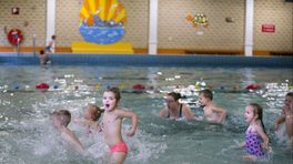 Lopend Vuur: Goed dat schoolzwemmen weer ingevoerd wordt