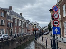 Op deze 19 locaties in de Utrechtse binnenstad worden vrachtwagenchauffeurs straks gekiekt én beboet