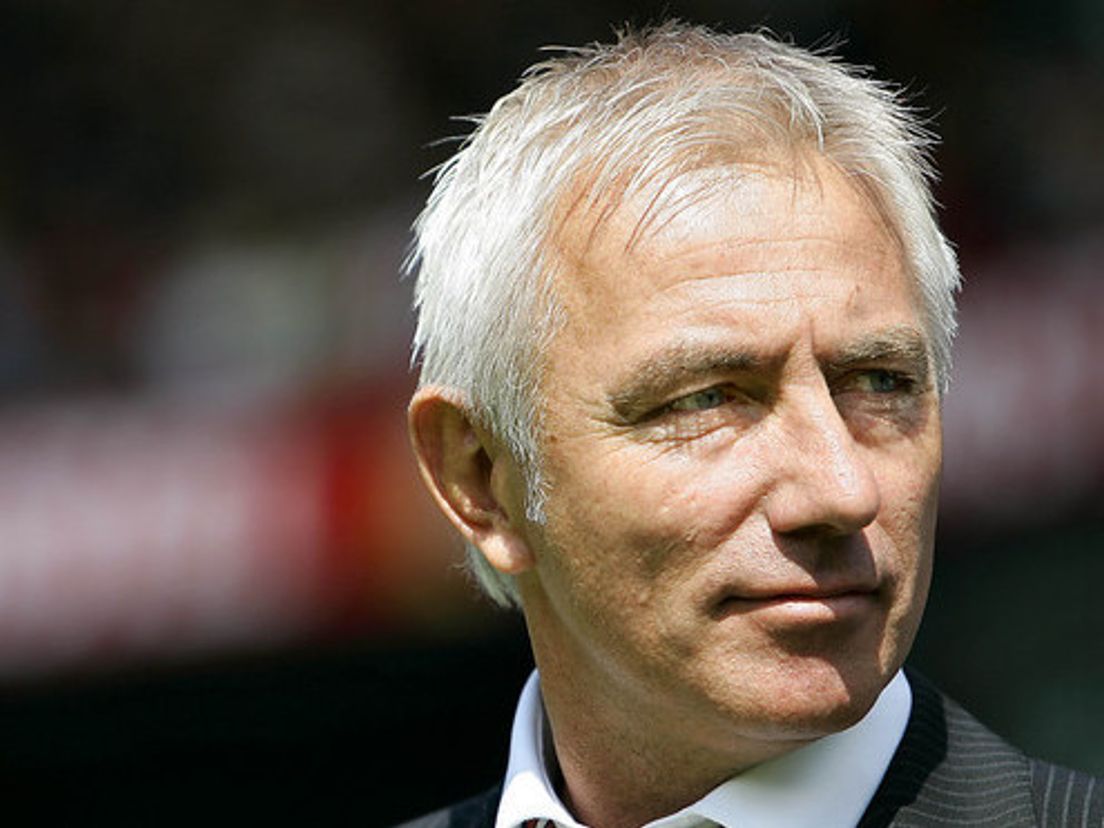 Van Marwijk0.cropresize-1.jpg