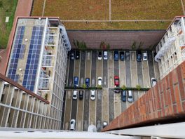 Verbazing bij gemeente en bewoners om verloten parkeerplaatsen bij Hofbadtoren