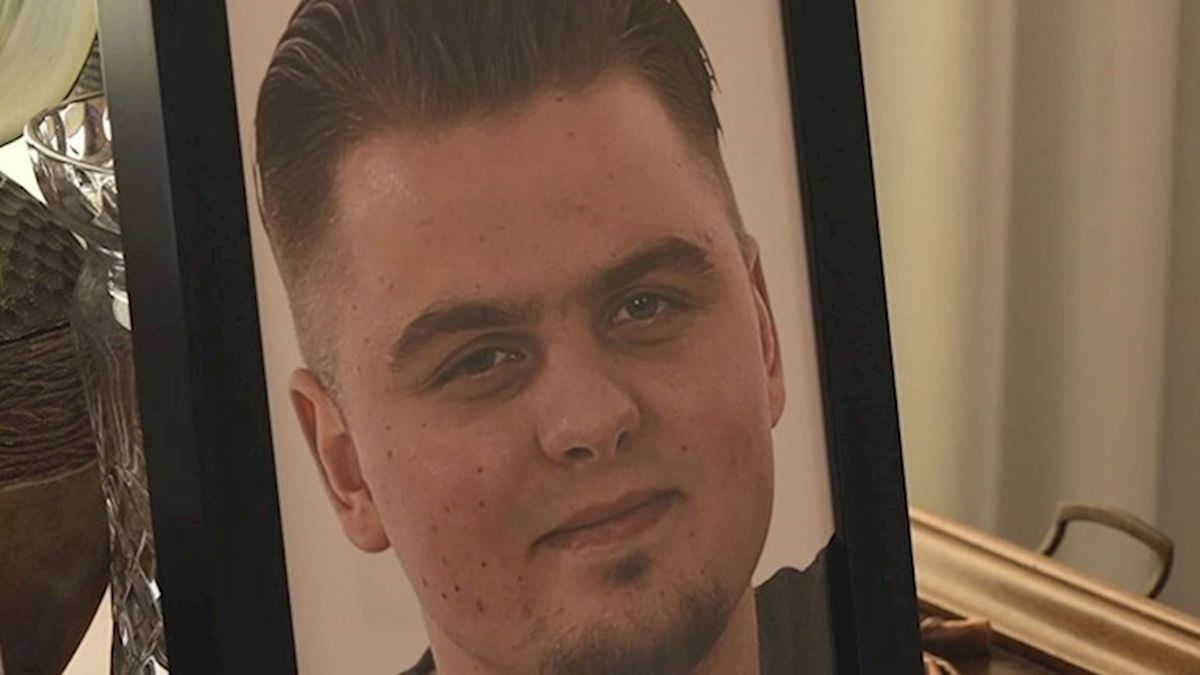 Nabestaanden van in Reutum doodgestoken man zetten gerechtsgebouw op stelten