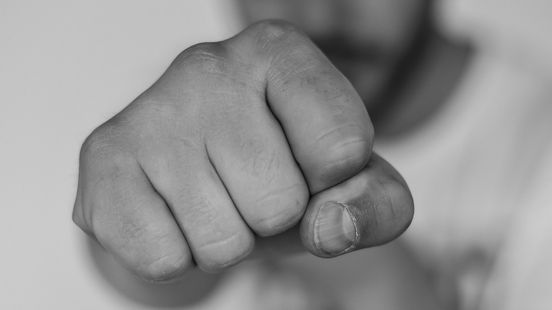 Minderjarige jongen ernstig mishandeld in Kampen, politie zoekt getuigen Home