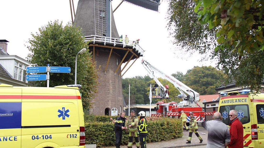 Ernstig gewond na klap van molenwiek in Hoonhorst