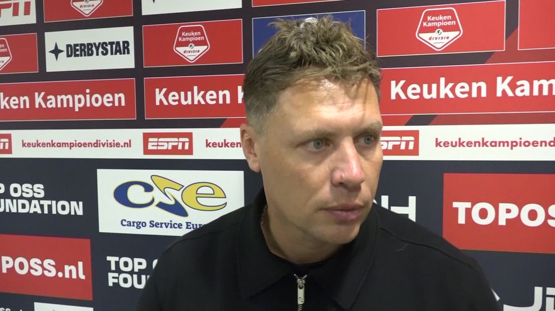 Menno van Dam zag bang FC Emmen: 'Te veel breed en terug'