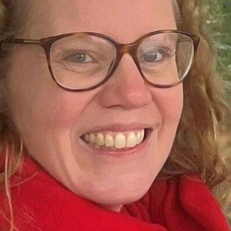 Van posterplakker naar biografie Fleur van der Bij kent Loesje door en door Omrop Fryslân