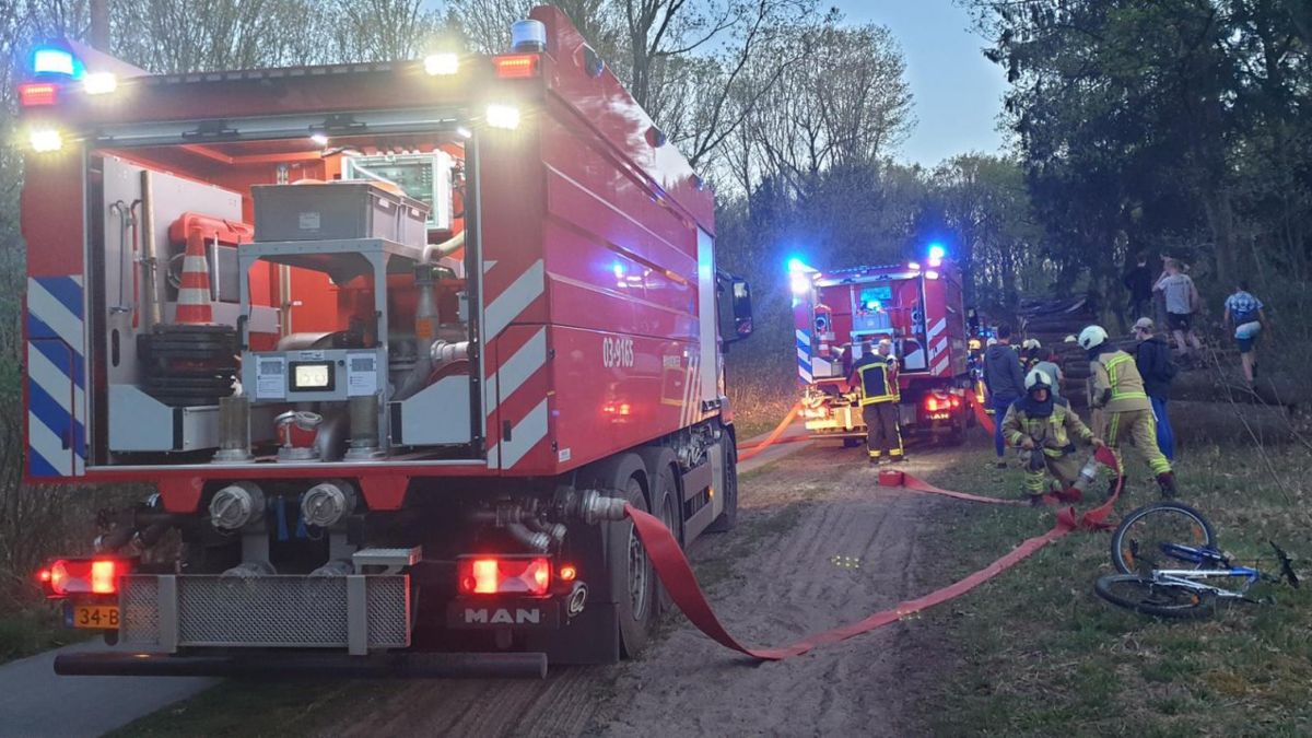 Jongens spelen met aansteker: bosbrand in Hoogersmilde