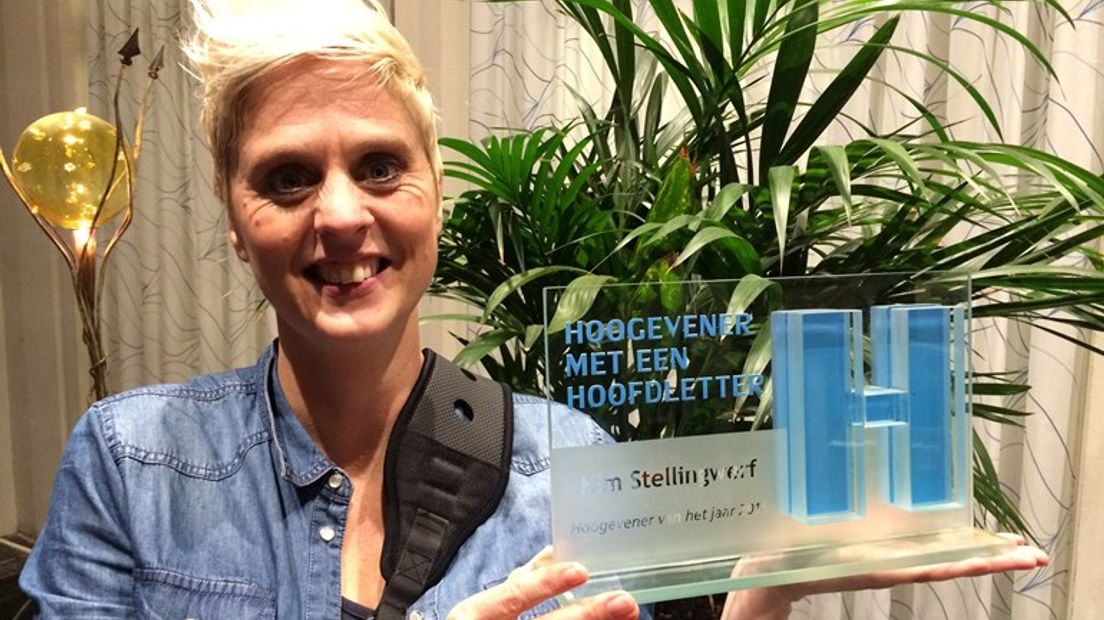 Fotografe Kim Stellingwerf werd in 2016 verkozen tot Hoogevener van het jaar (Rechten: RTV Drenthe/Serge Vinkelvleugel)