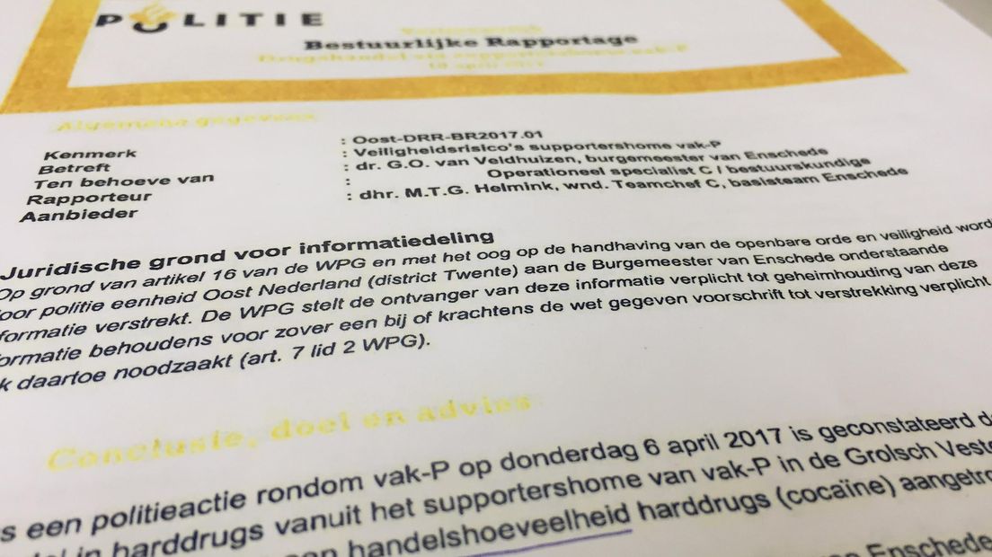 De uitgelekte bestuursrapportage van de politie voor burgemeester Van Veldhuizen