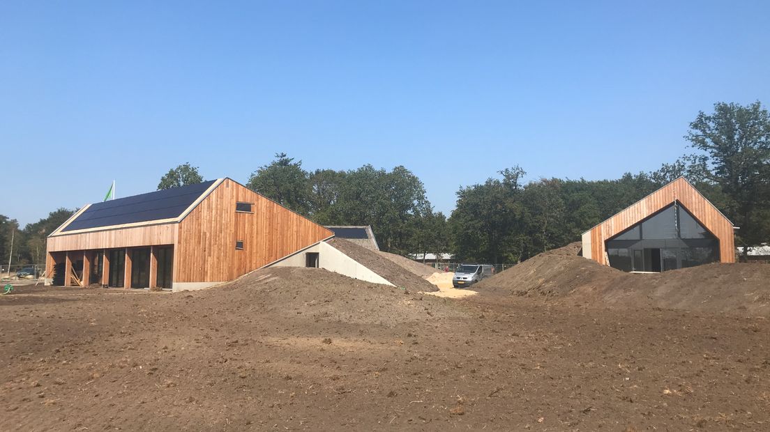 Het nieuwe paviljoen bij Natuurplaats het Noordsche Veld bij Norg is bijna klaar (Rechten: RTV Drenthe / Margriet Benak)