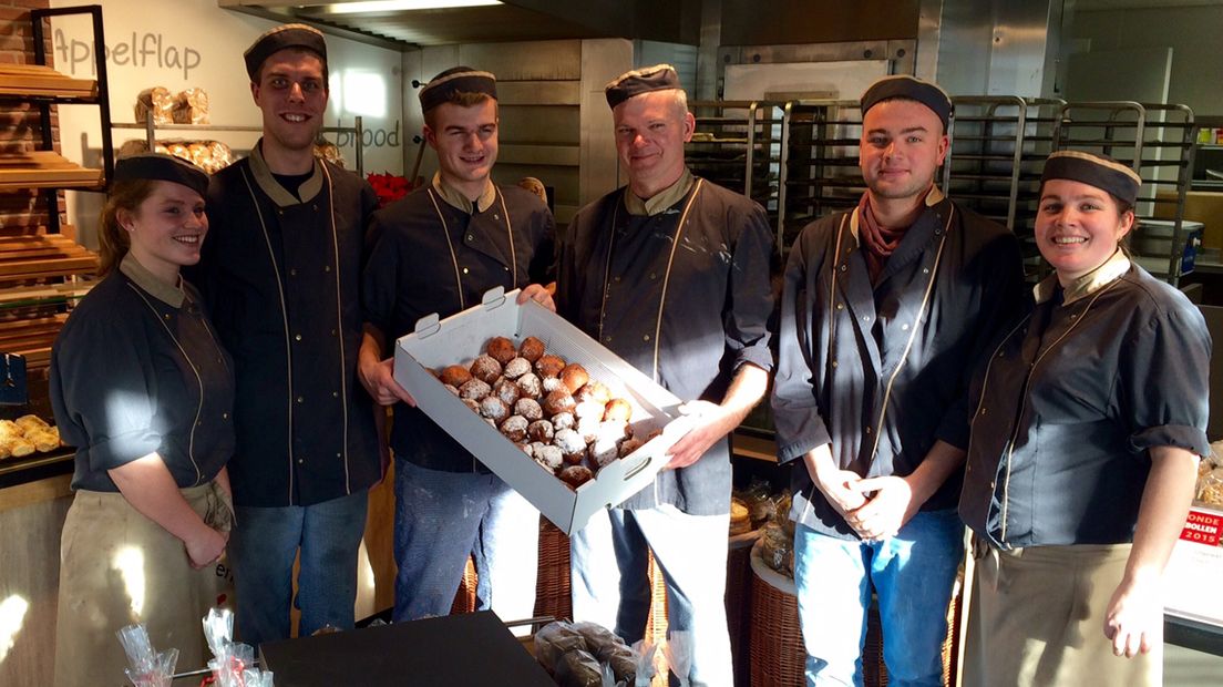 Bakkerij Eshuis uit Moerkapelle bakt lekkerste oliebollen van de regio.