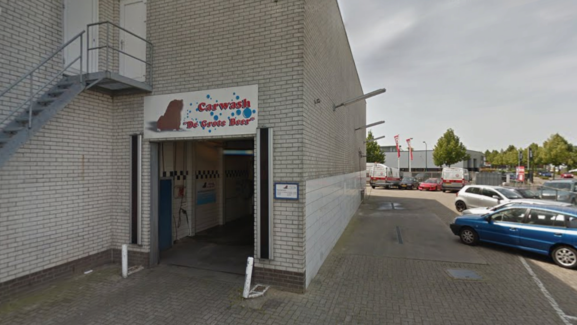 Deze week failliet: Hoge huur helpt wasstraat in Veenendaal om zeep