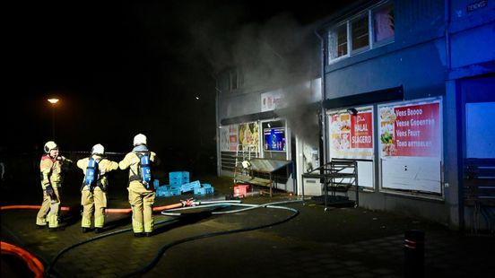 Brand in supermarkt in Leerdam Home
