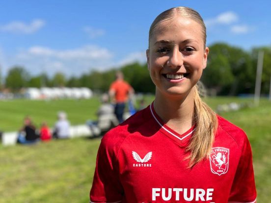 Voetbalsters schitteren tijdens grootste toernooi van het land: "Hoop dat jonge meisjes enthousiast worden"