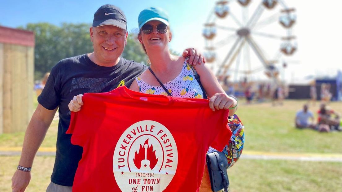Deze mensen scoorden tijdens de laatste editie nog een echt Tuckerville-shirt