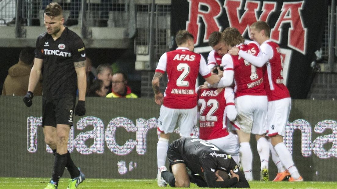 Vreugde bij AZ en teleurstelling bij Heracles na de 2-0
