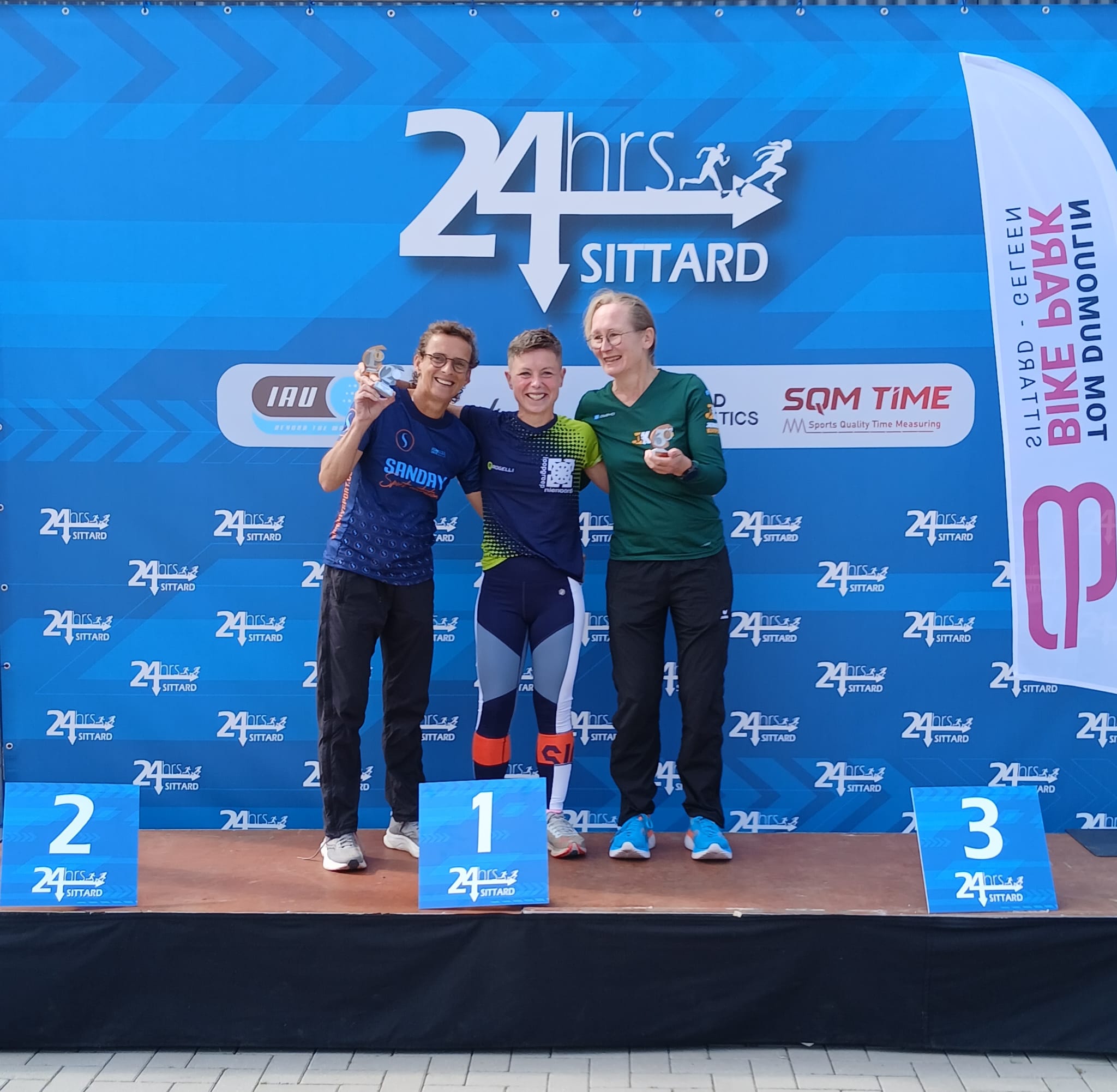 Leonie Ton rent 197 (!) kilometer in 24 uur; Wissenkerkse atlete wordt tweede op NK