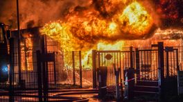 Bedrijfspand van ESD in Farmsum door brand verwoest (update)