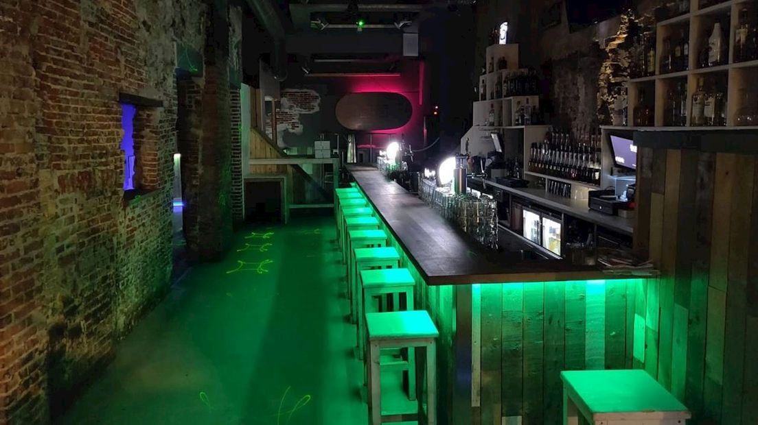 Eigenaar: Bar Bruut gaat vanavond open ondanks verbod van gemeente