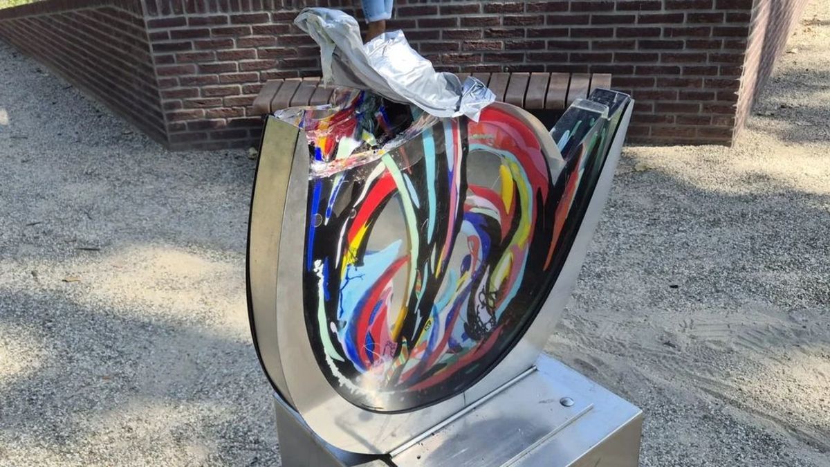 Nationaal jeugdzorgmonument twee maanden na onthulling al vernield
