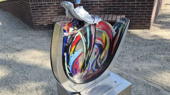 Nationaal jeugdzorgmonument twee maanden na onthulling al vernield