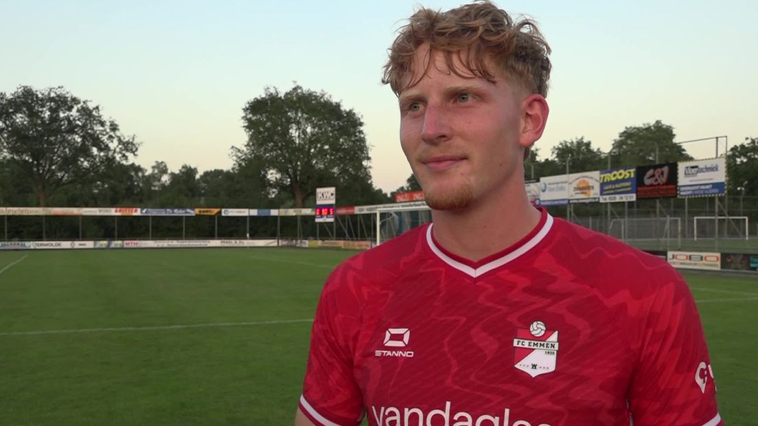 Fries Oostra mikt op een contract bij FC Emmen