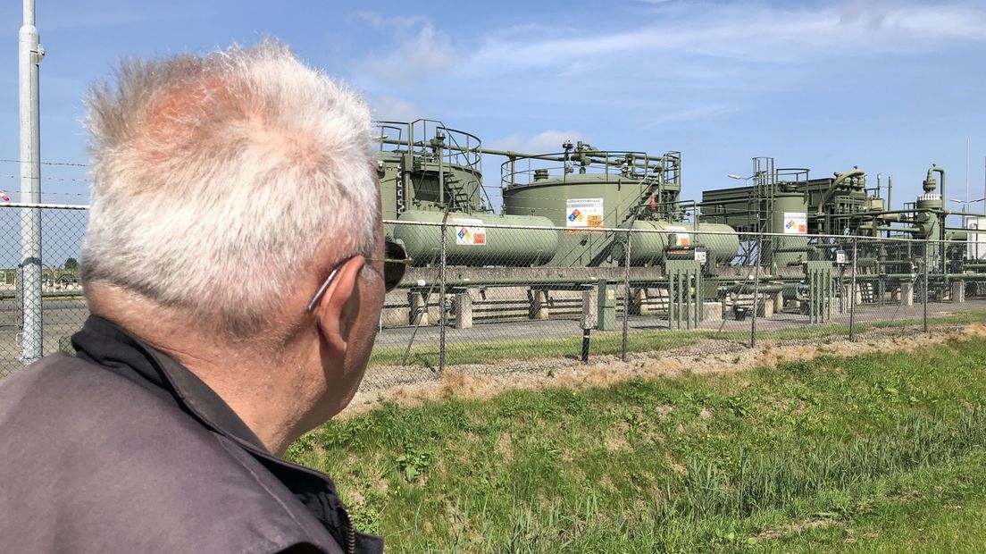 Oostindien bij de opslagtank