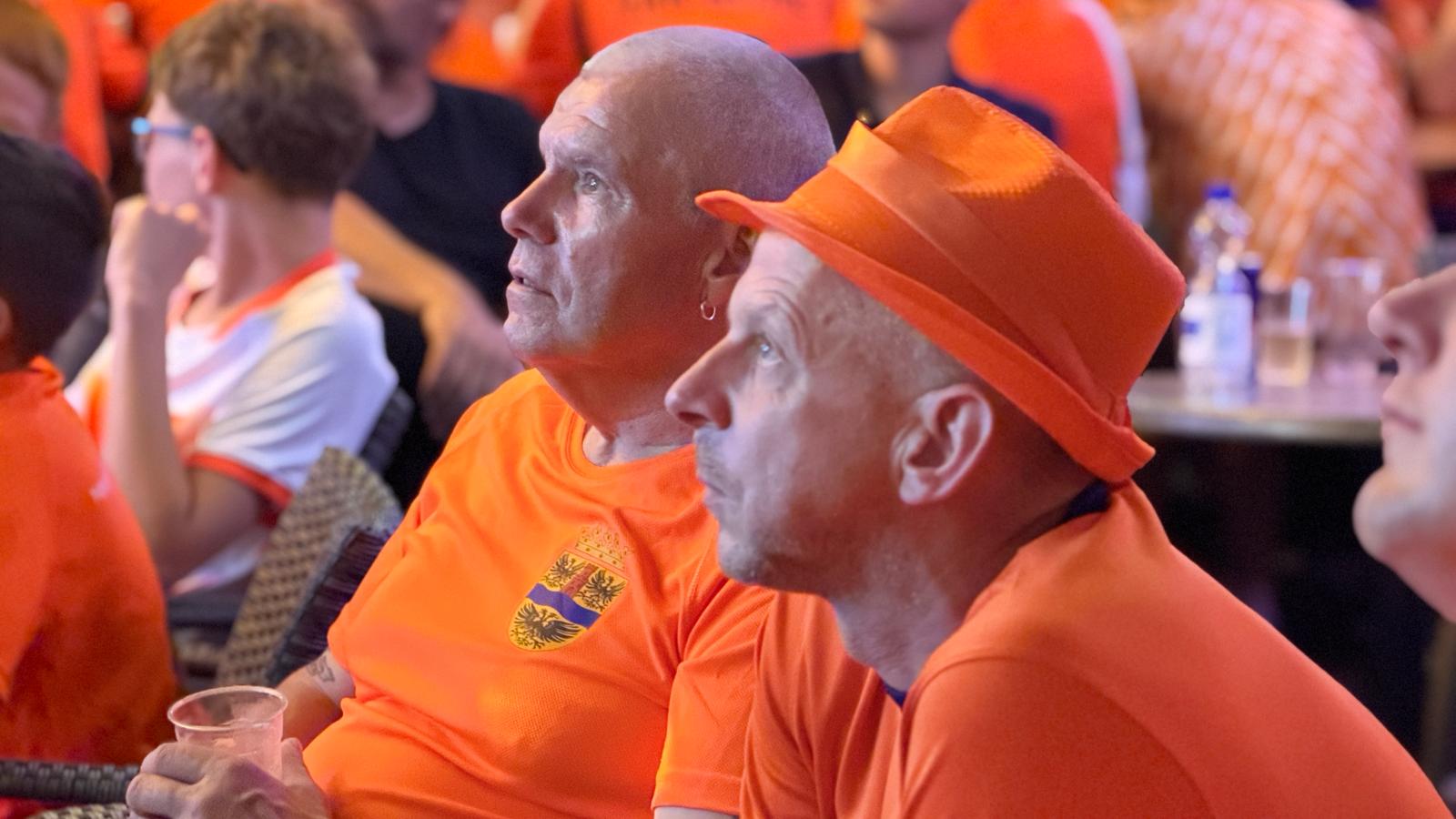 Arnemuiden kijkt met grote glimlach naar Nederland-Tunesië: 'Van Hecke brengt de wereldbeker naar huis'