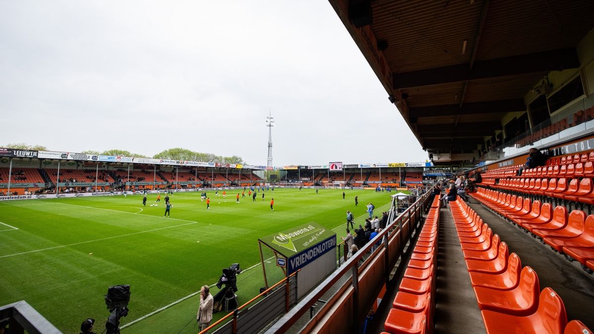 Toch uitsupporters in Volendam? KNVB verzoekt burgemeester besluit te heroverwegen