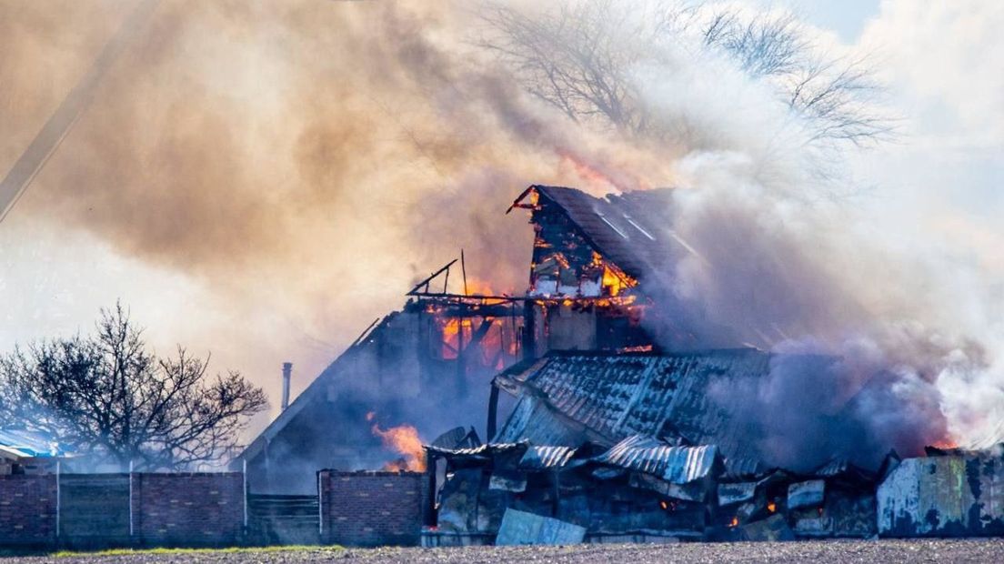 De loods is verloren gegaan in de brand